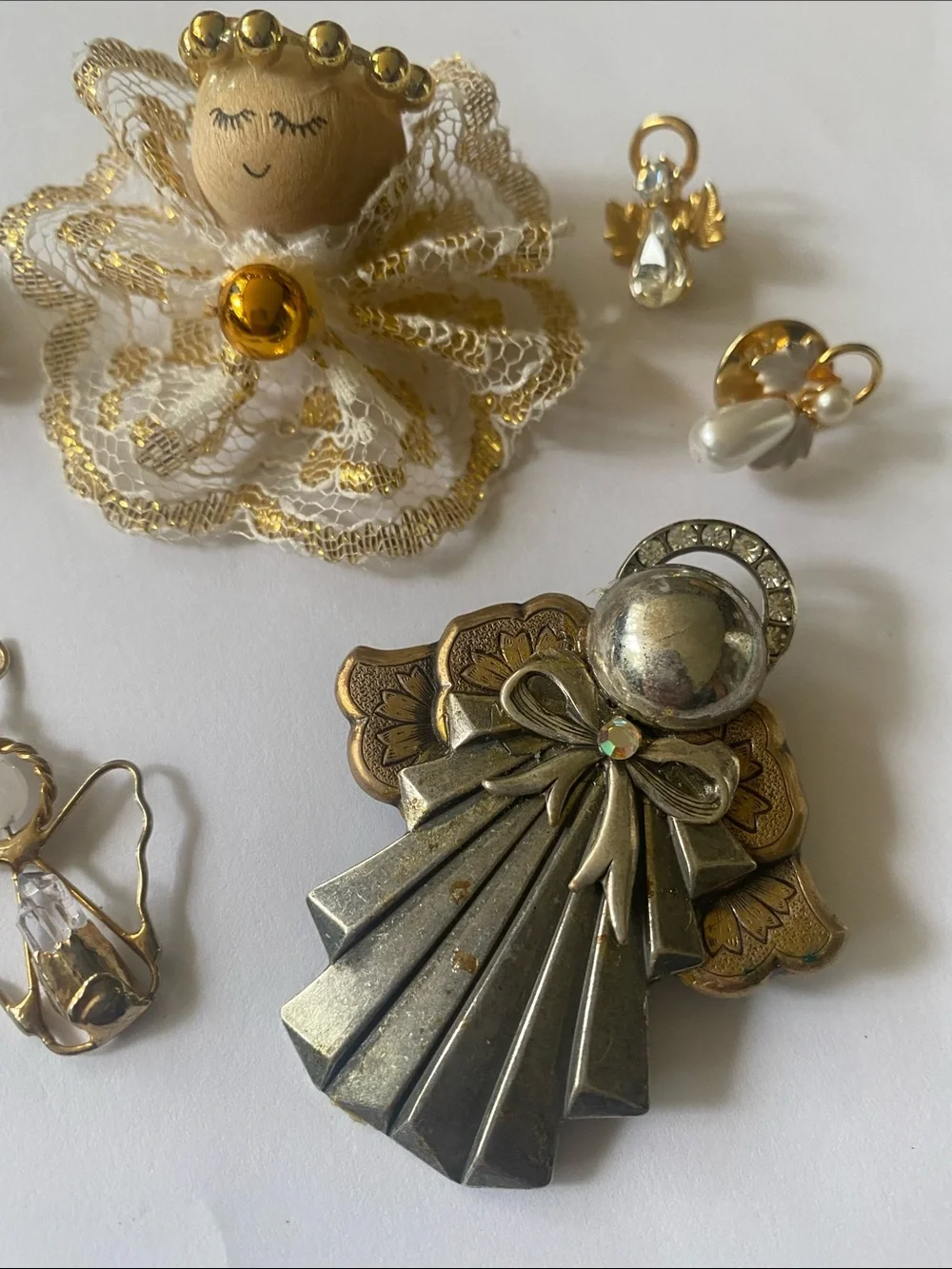 Vintage Gold and Cream Lace Angel Brooch Collection lot